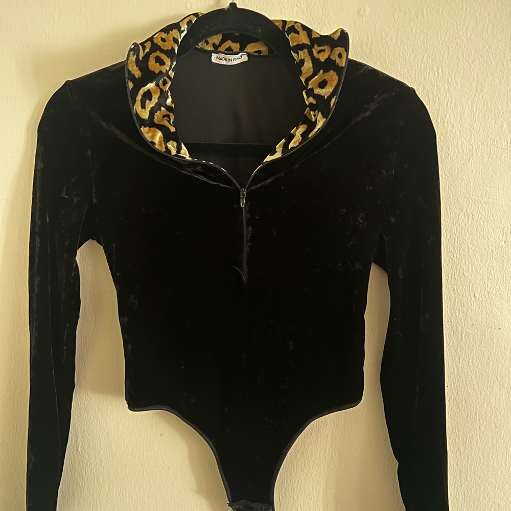 5 for $20 Leopard body suit